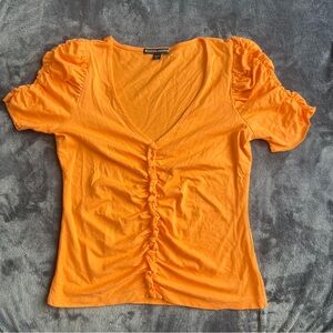 Boston Proper Birds of Paradise Ruched Ruffle Puff Sleeve Tee - Size XS.